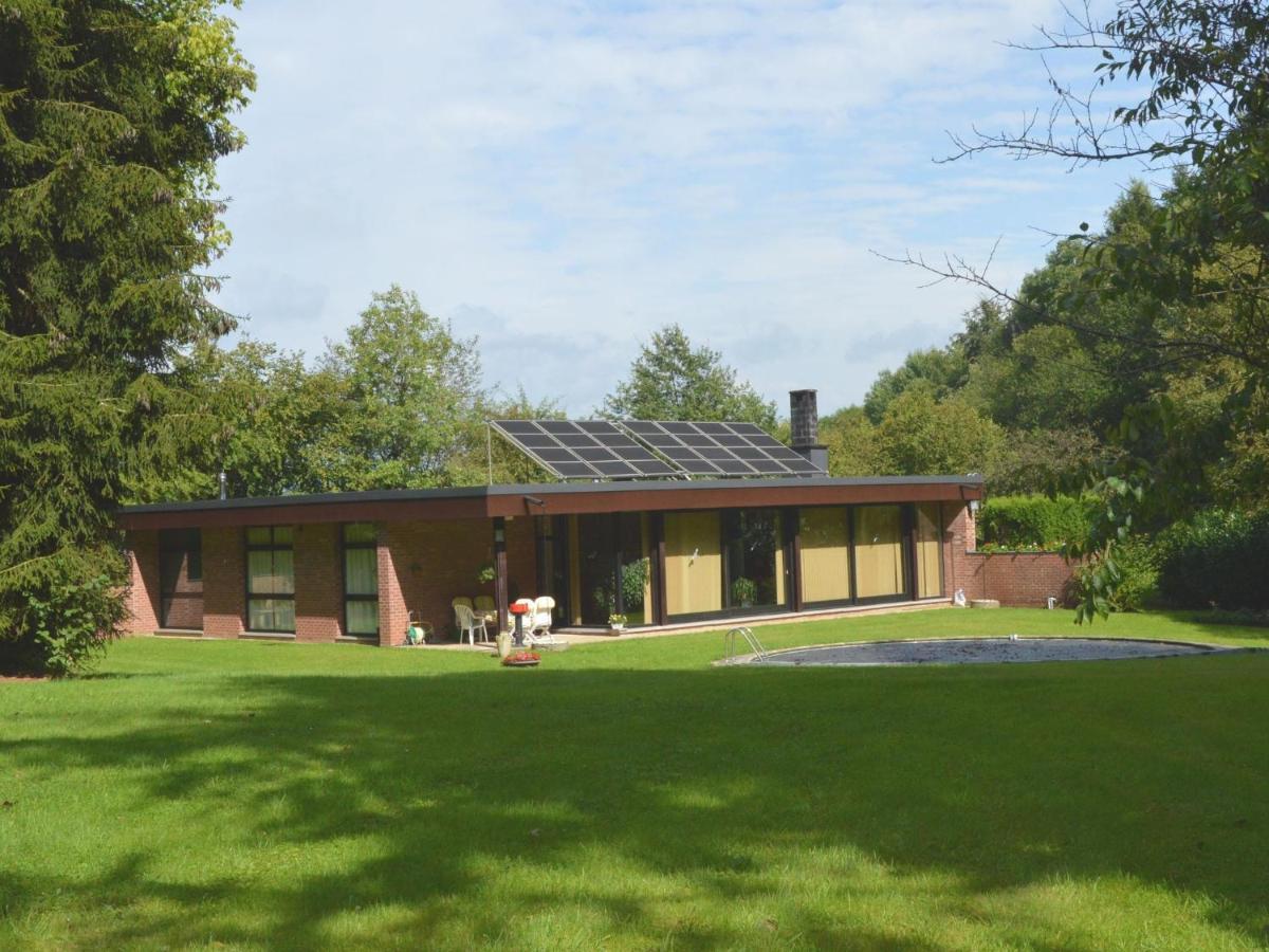 Luxury Villa With Swimming Pool Stavelot Kültér fotó