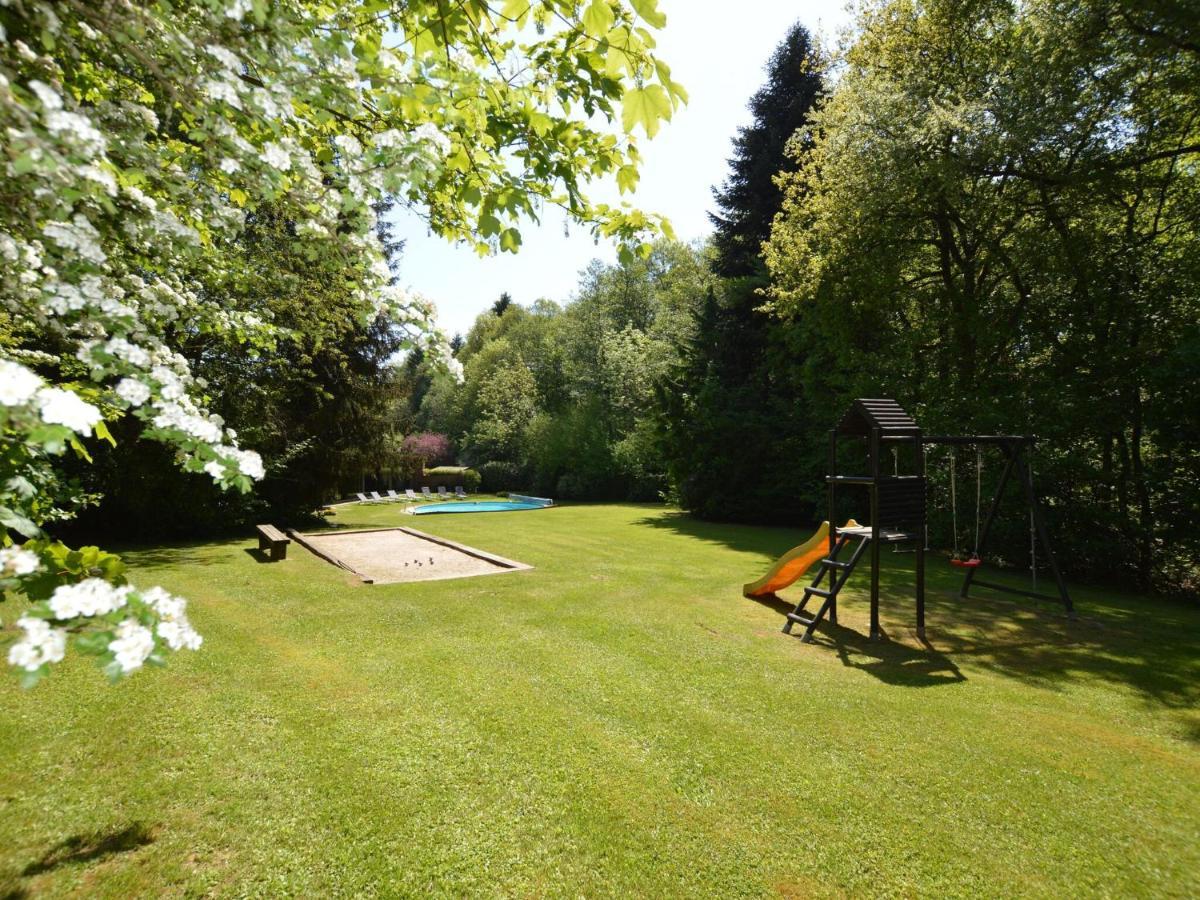 Luxury Villa With Swimming Pool Stavelot Kültér fotó
