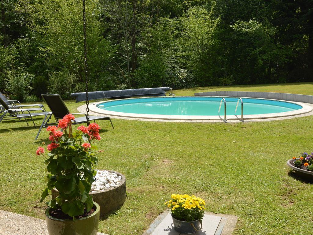 Luxury Villa With Swimming Pool Stavelot Kültér fotó